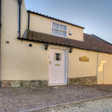 Kings Head Cottage Pickering Extérieur photo